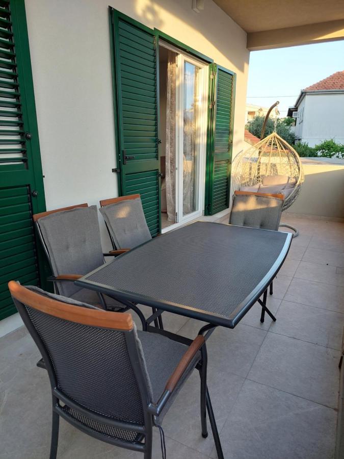 Apartmani Diana Biograd Na Moru Exteriér fotografie