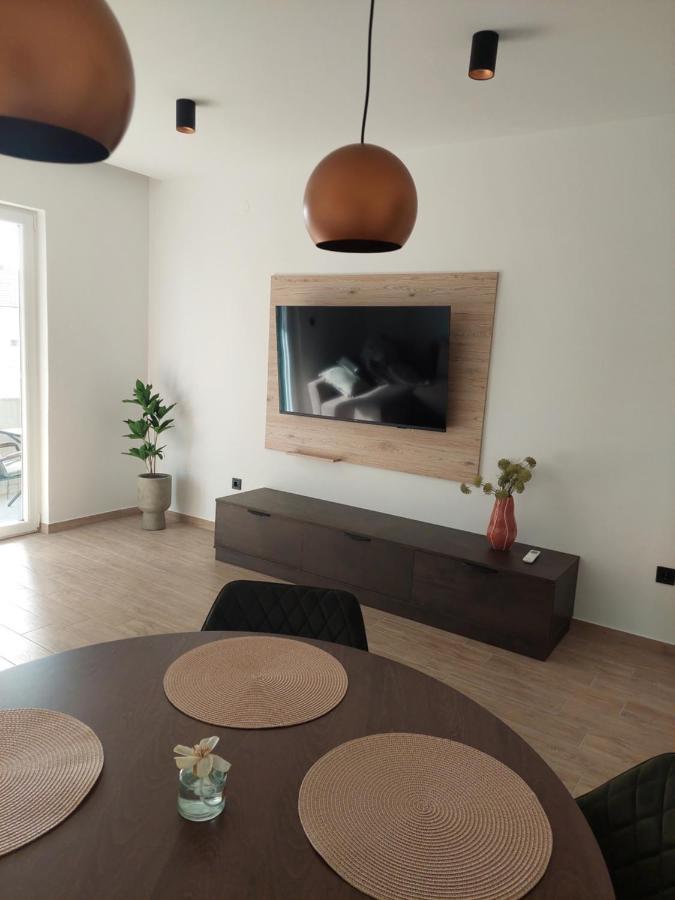 Apartmani Diana Biograd Na Moru Exteriér fotografie