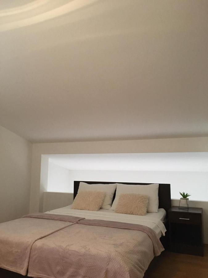 Apartmani Diana Biograd Na Moru Exteriér fotografie