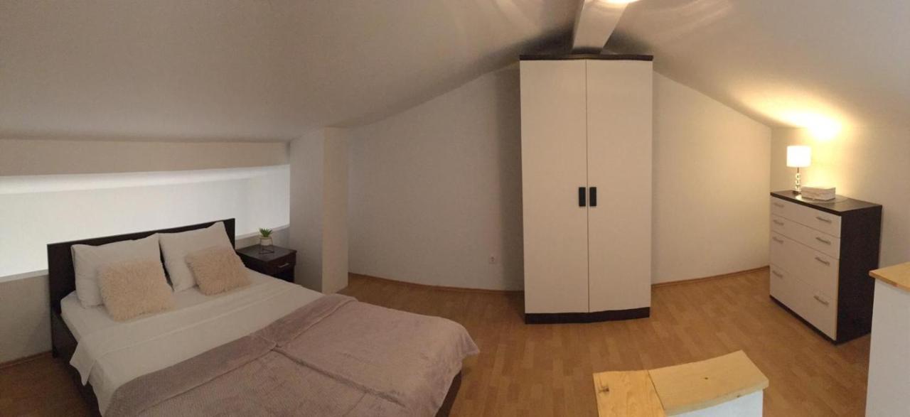 Apartmani Diana Biograd Na Moru Exteriér fotografie